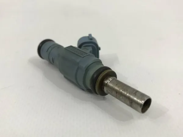 Паливні форсунки 022906031J VAG