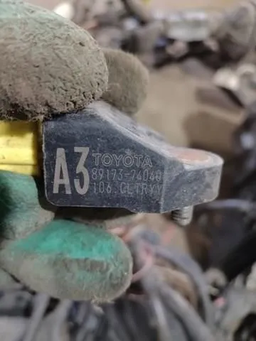 Датчик удару 8917374040 Toyota