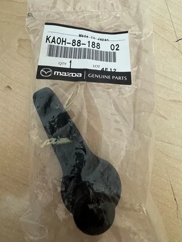 KA0H8818802 Mazda ручка регулювання спинки сидіння - купити онлайн
