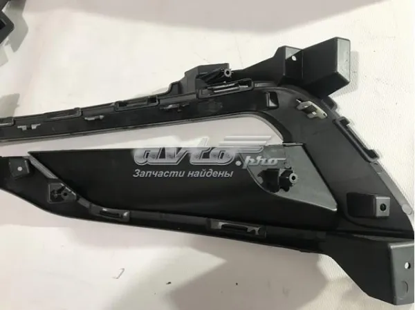 Решітка переднього бампера, ліва 86521C2300 Hyundai/Kia