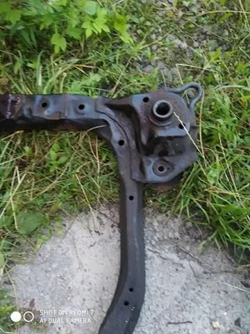 Підрамник передній 624102B560 Hyundai/Kia