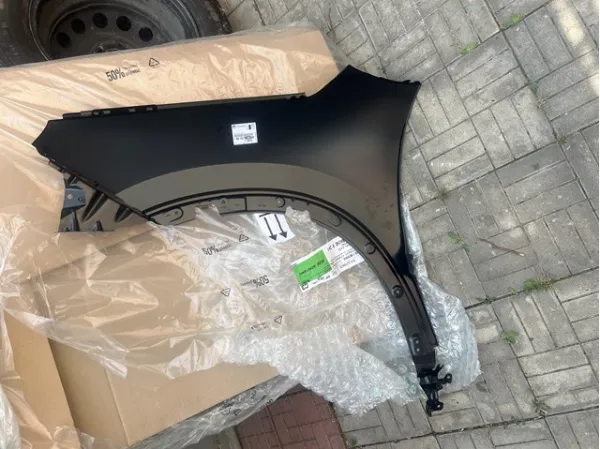 Крила 9825774080 Peugeot/Citroen