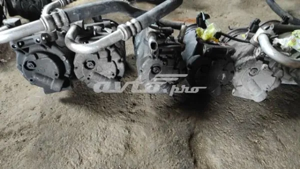 Насос кондиціонера Ford 1368905