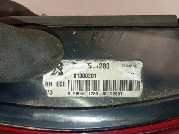 Ліхтар задній правий, внутрішній 9805511280 Peugeot/Citroen