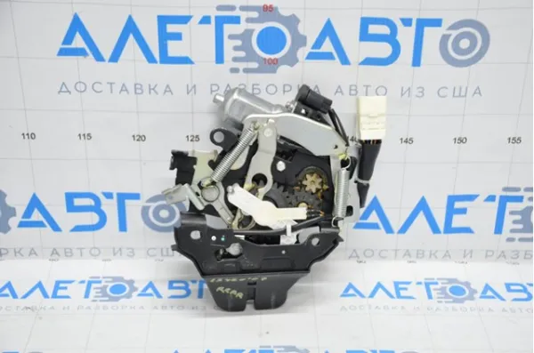  6465050040 Toyota