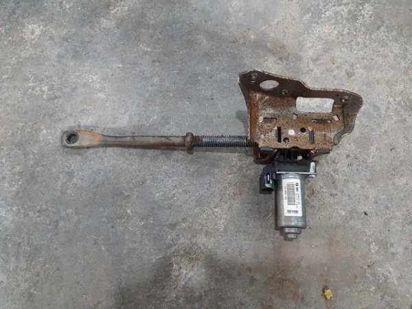  921866102 BMW