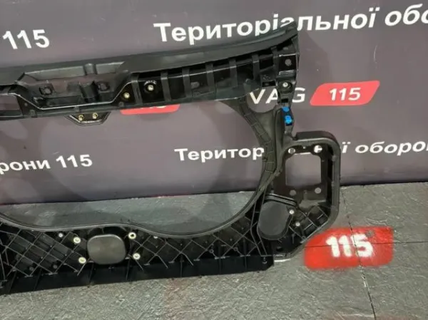 Рамка радіатора PAD30010A Signeda