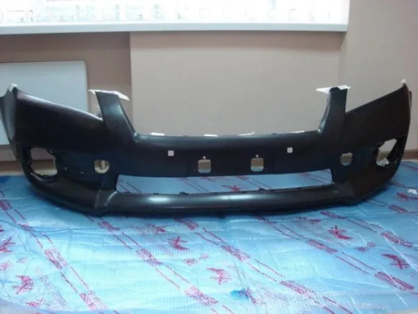 Передній бампер 5211942987 Toyota