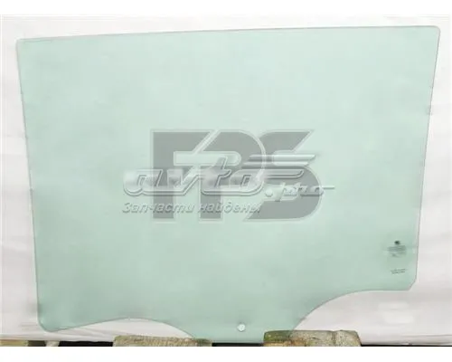 Скло задньої двері правої GS6418D304 XYG