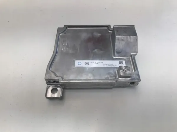  DN4J677G0 Mazda