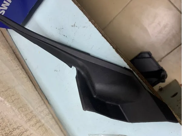 Заглушка жабо збоку 538670C030 Toyota
