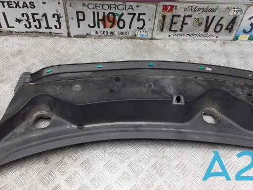 Решітка двірників, ліва TK48507S0B Mazda