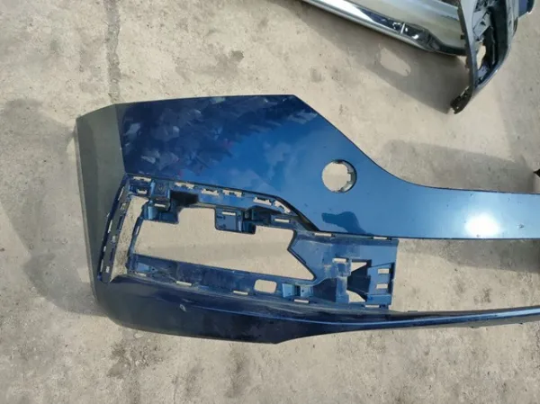 Передній бампер Skoda Octavia IV A8