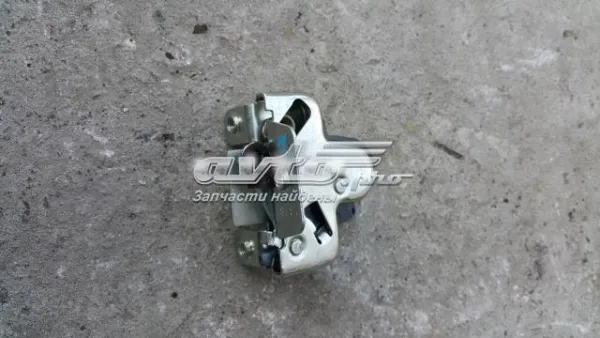 Замок багажника 24462161 Opel