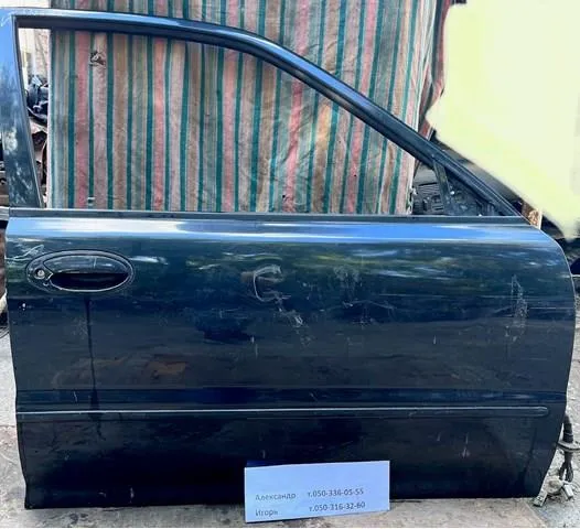 Двері праві передні Mitsubishi Lancer V