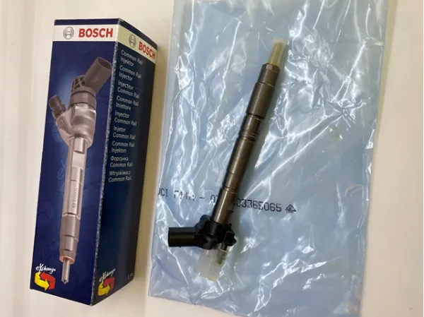 Паливні форсунки 0445110368 Bosch
