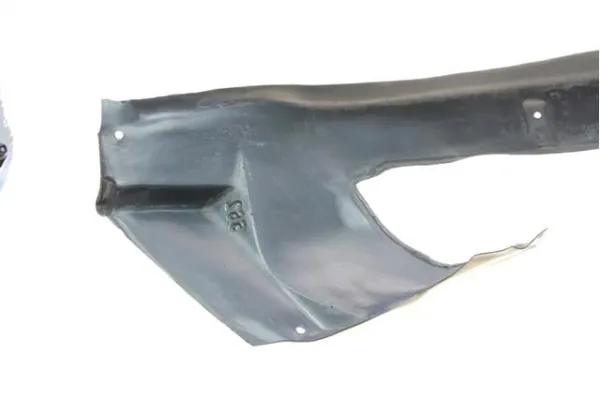 Підкрилок передній правий 7025160 Autotechteile