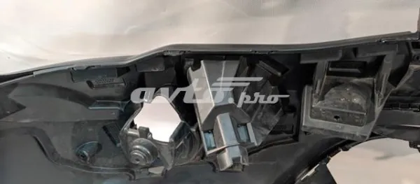  51117338561 BMW