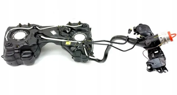 Паливний бак Audi Q3 F3B