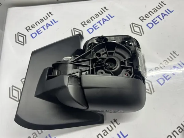 Ліве бокове дзеркало 963024456R Renault (RVI)