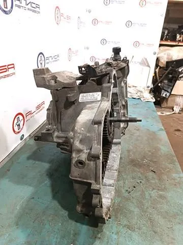  CV6Z7000A Ford