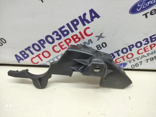 3M5Q6D046GC Ford