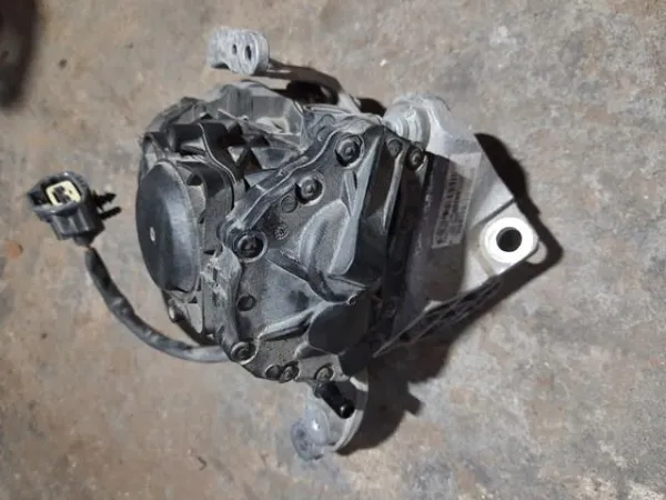 Купити DG9Z2A451A Ford Вакуумний насос