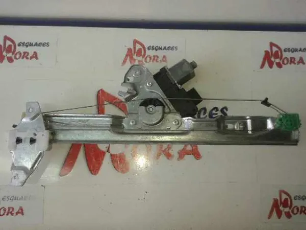 Двигун склопідіймача двері передньої, лівої 9657247580 Peugeot/Citroen