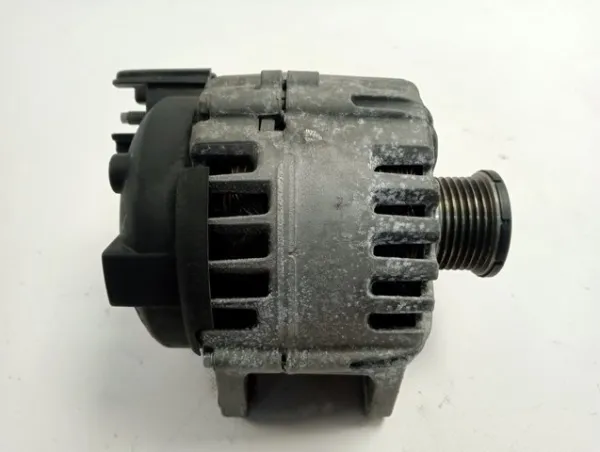 Генератор 231008648R Renault (RVI)