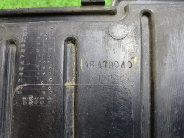  MR479040 Mitsubishi