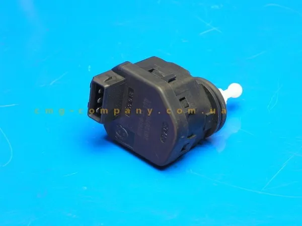 Коректор фар 1017001112 Geely