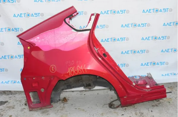 Крило заднє праве 6160147080 Toyota