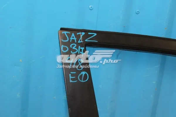 Двері праві передні 67010SAAG01ZZ Honda