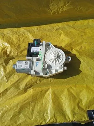  C61742100 Chrysler