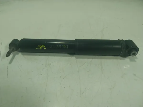 Амортизатор задній 562107604R Renault (RVI)