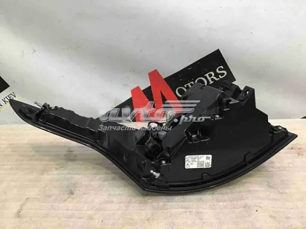 Задня права фара LR116468 Land Rover
