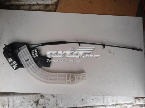 Замок задньої дверї, правої 814202G000 Hyundai/Kia