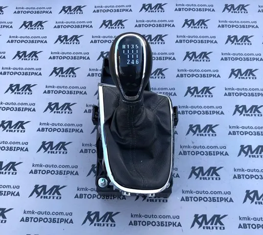 Рукоятка важеля КПП 8126201000 General Motors