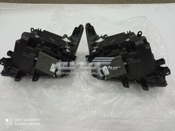 Фара права 8114560Q00 Toyota