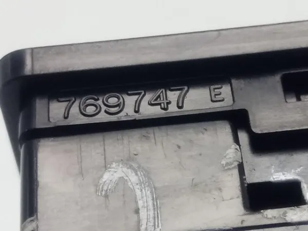  769747 Toyota