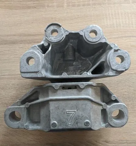  LX6Z6068M Ford