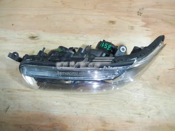 Фара ліва 84001SA871 Subaru