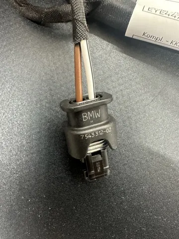  61128727476 BMW