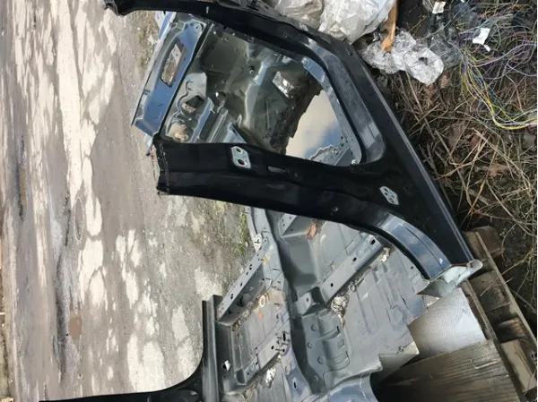  AE8Z5424382A Ford