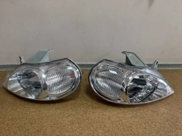Фара права 0K31A51030C Hyundai/Kia