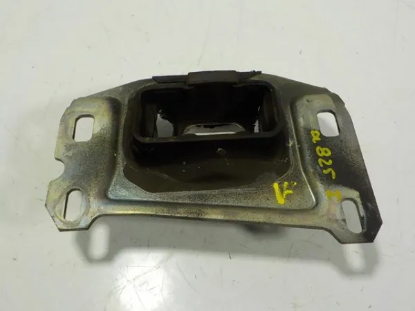Подушка (опора) двигуна, ліва 9807981780 Peugeot/Citroen