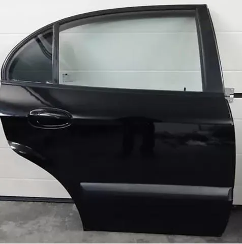 Двері задні, праві 96483848 General Motors
