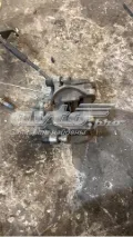 Супорт гальмівний передній правий Ford Escape DM2