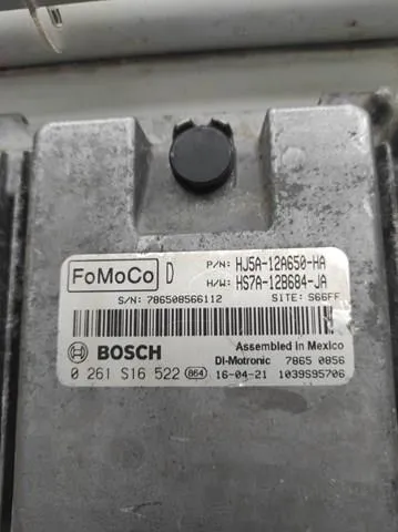  HS7A12B684JA Ford