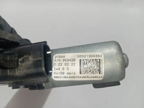 Склопідйомник передньої лівої двері 52130436 Fiat/Alfa/Lancia